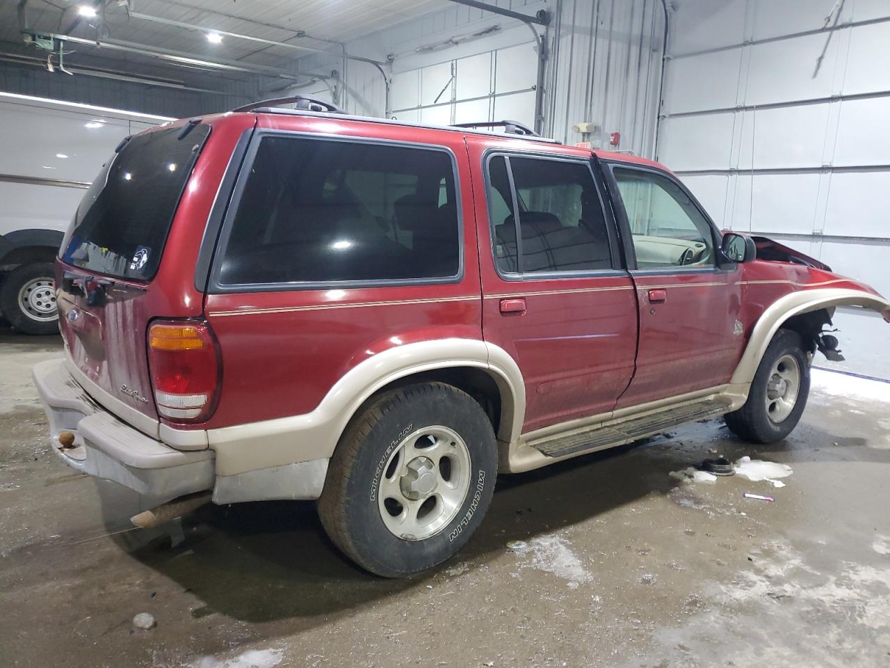 2000 Ford Explorer - Image 3