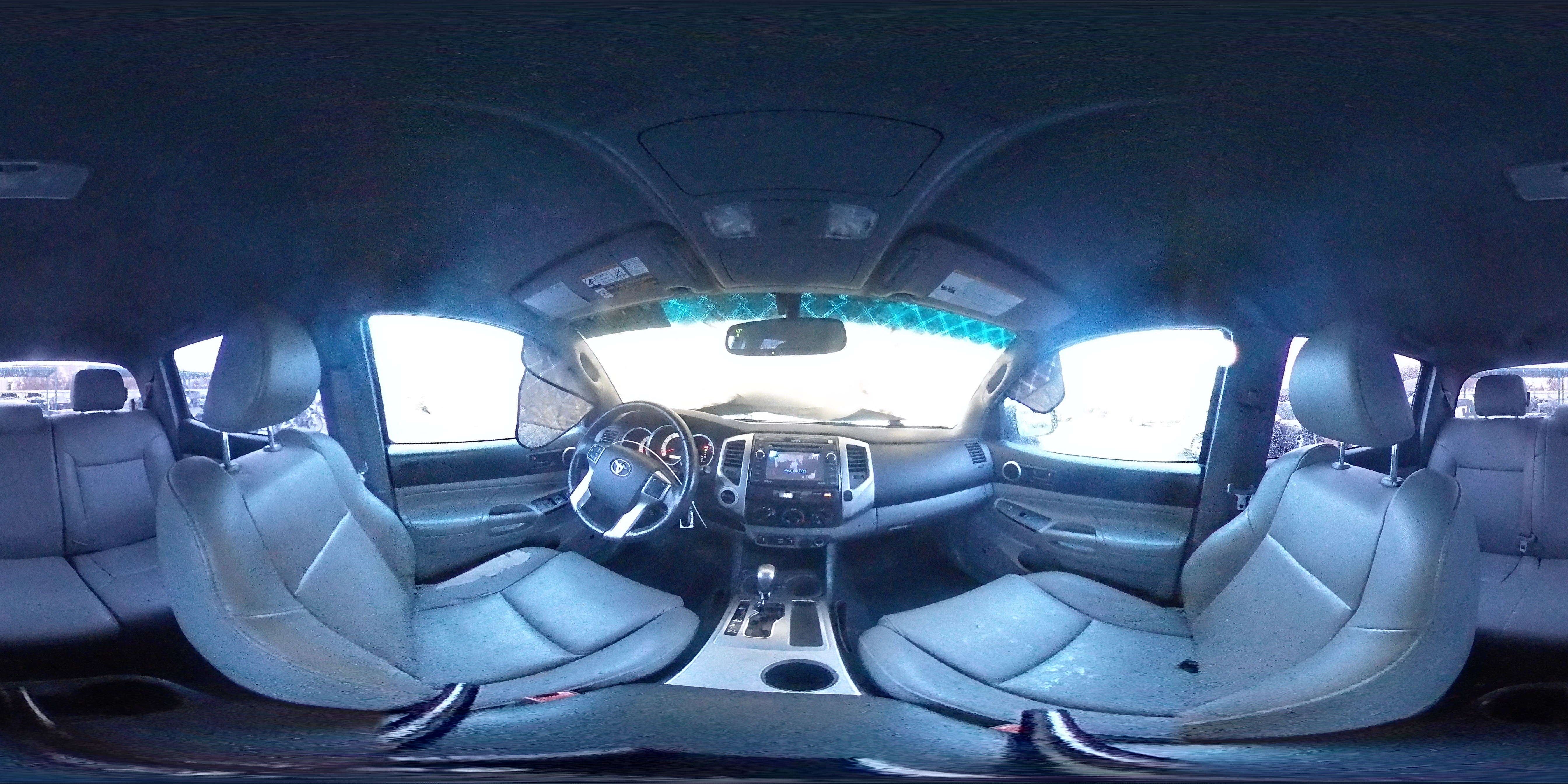 2013 Toyota Tacoma - Image 14