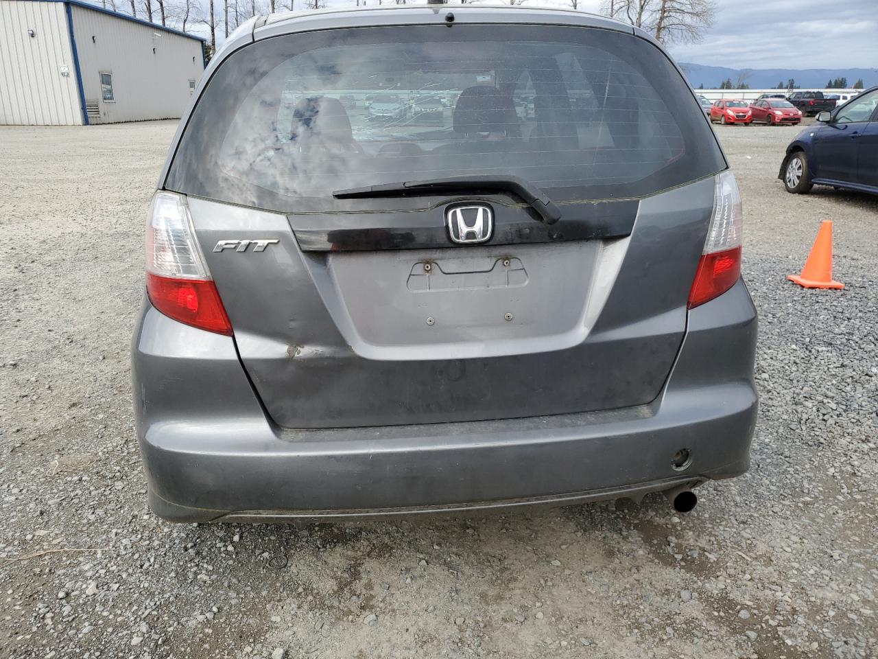 2013 Honda Fit - Image 6
