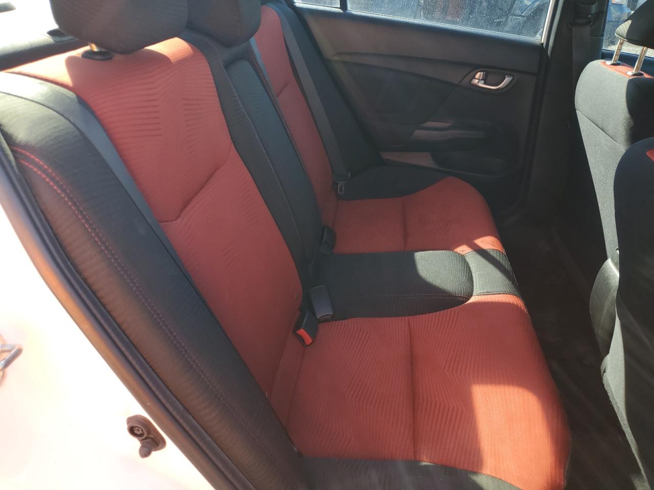 2015 Honda Civic - Image 10