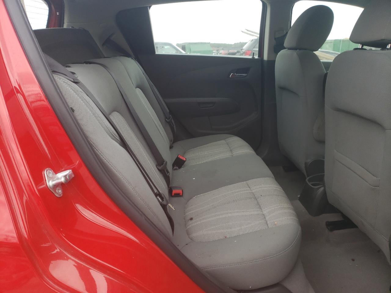 2013 Chevrolet Sonic - Image 10