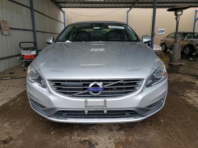  VOLVO S60 2017 Srebrny