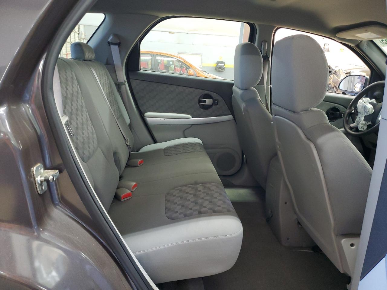 2007 Chevrolet Equinox - Image 12