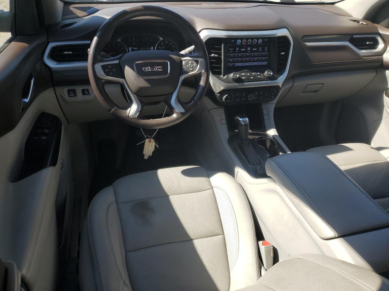 2018 GMC Acadia - Image 8