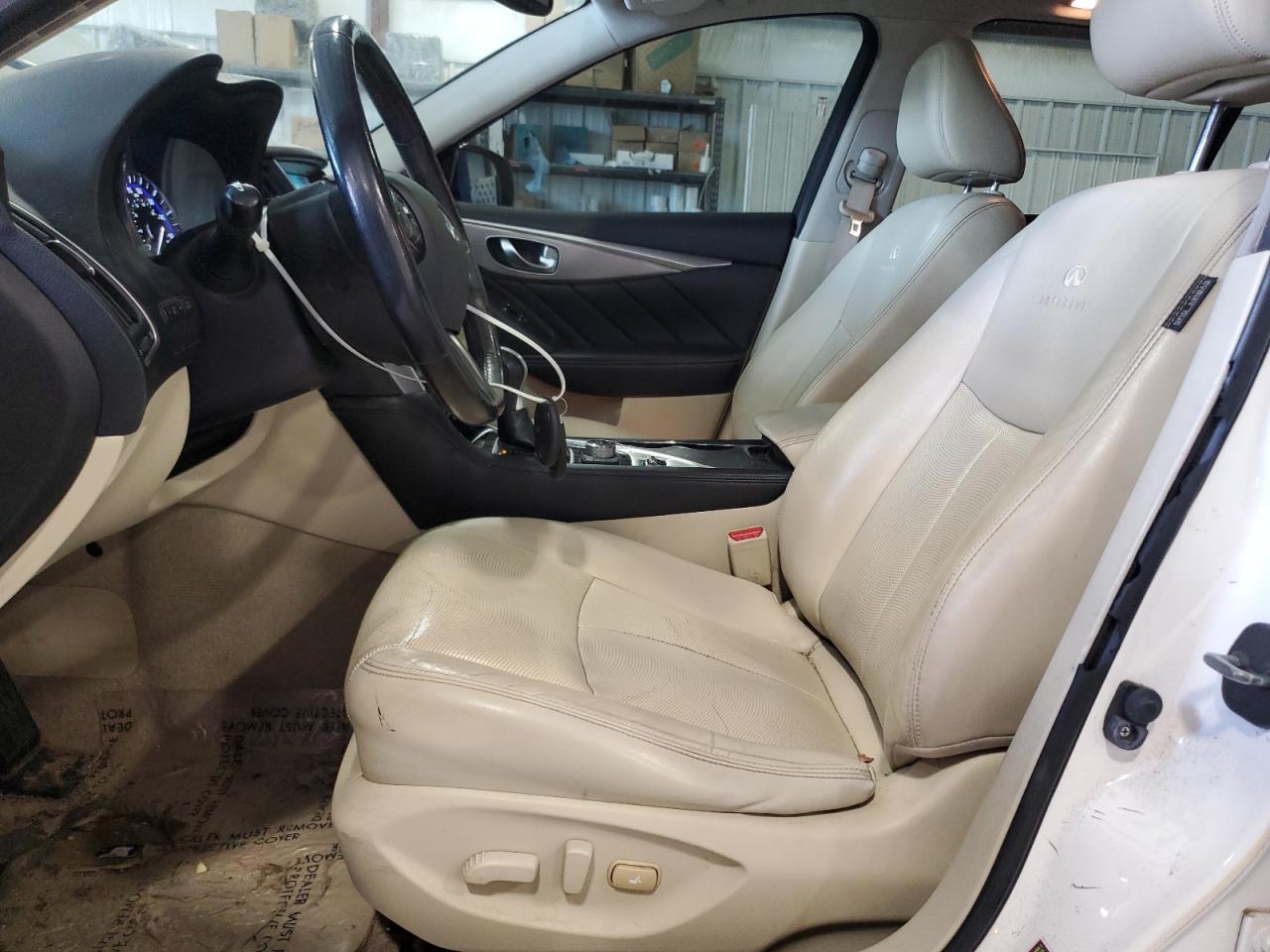 2014 Infiniti Q50 - Image 7