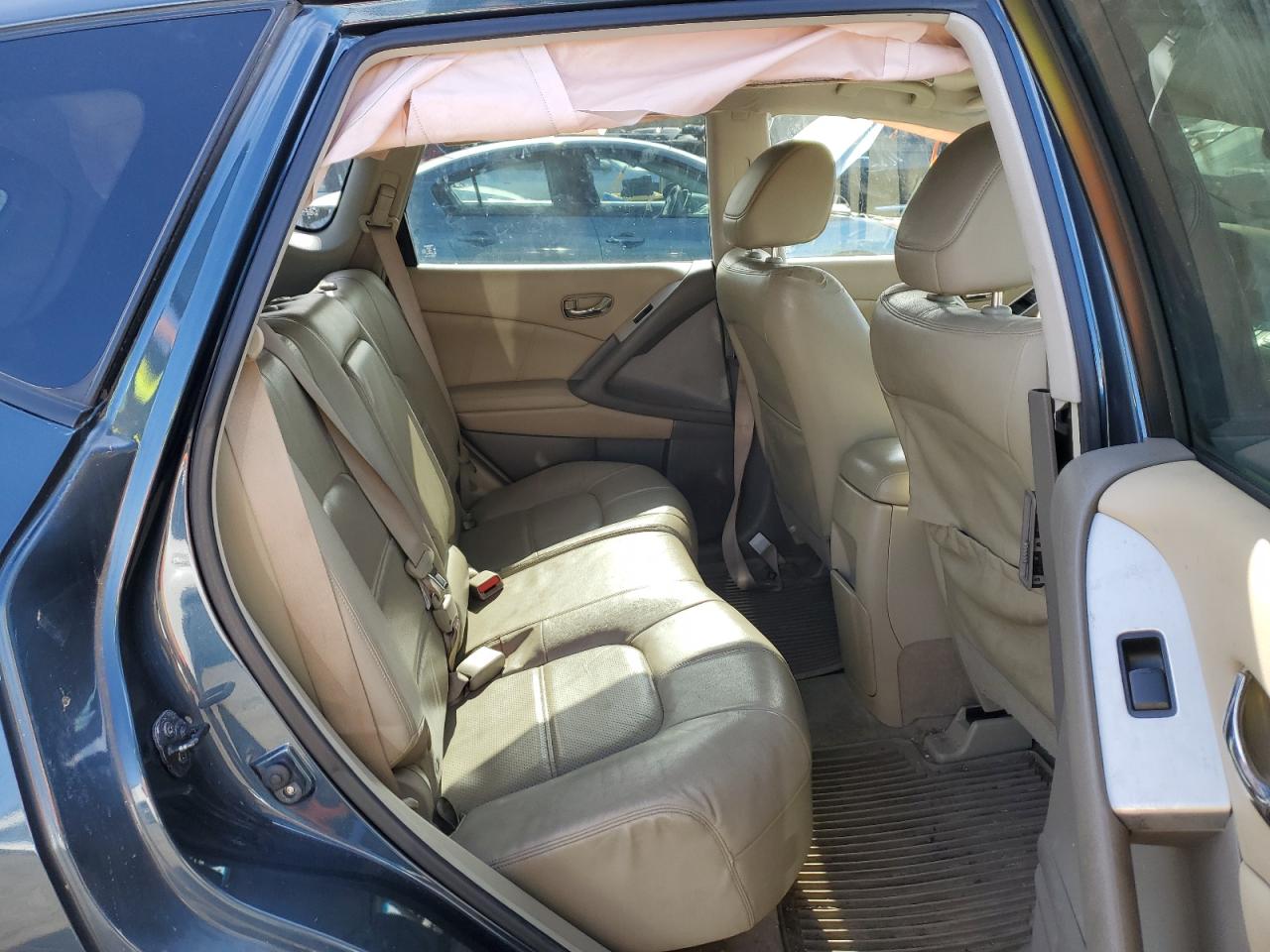 2014 Nissan Murano - Image 12