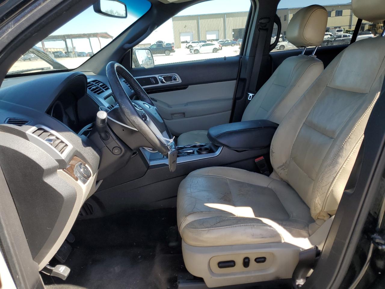 2015 Ford Explorer - Image 7