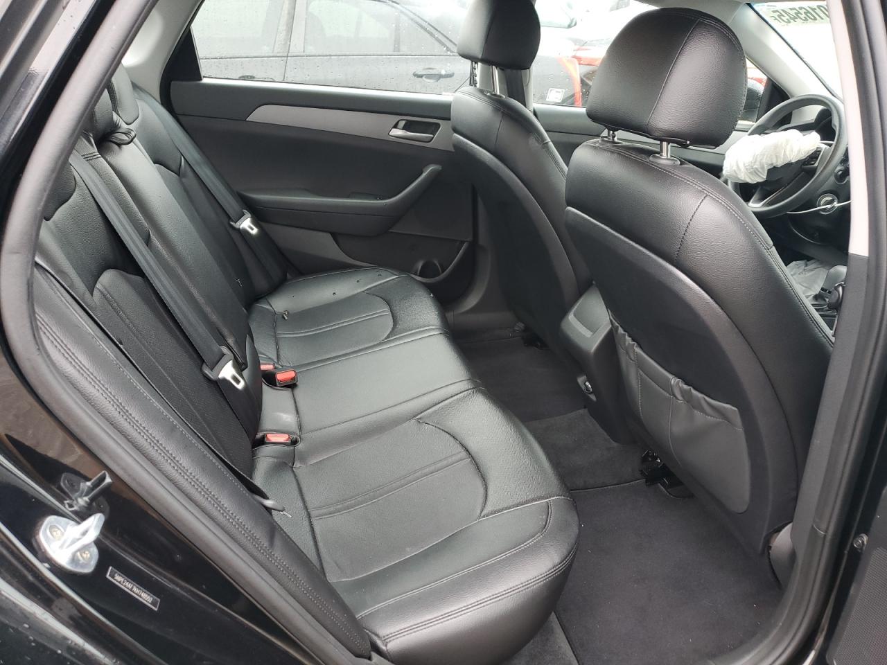 2019 Hyundai Sonata - Image 10