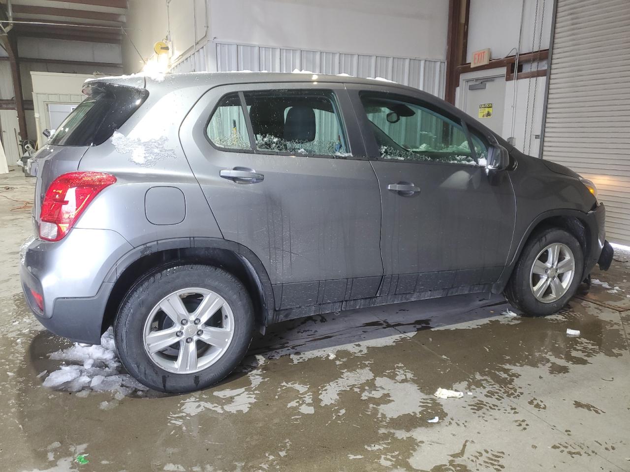 2020 Chevrolet Trax - Image 3