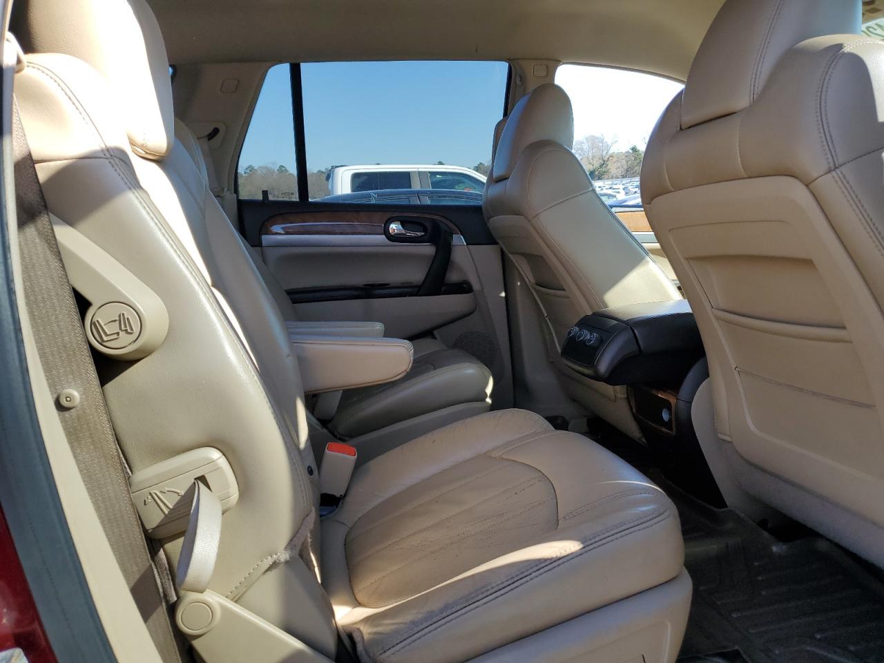 2008 Buick Enclave - Image 11