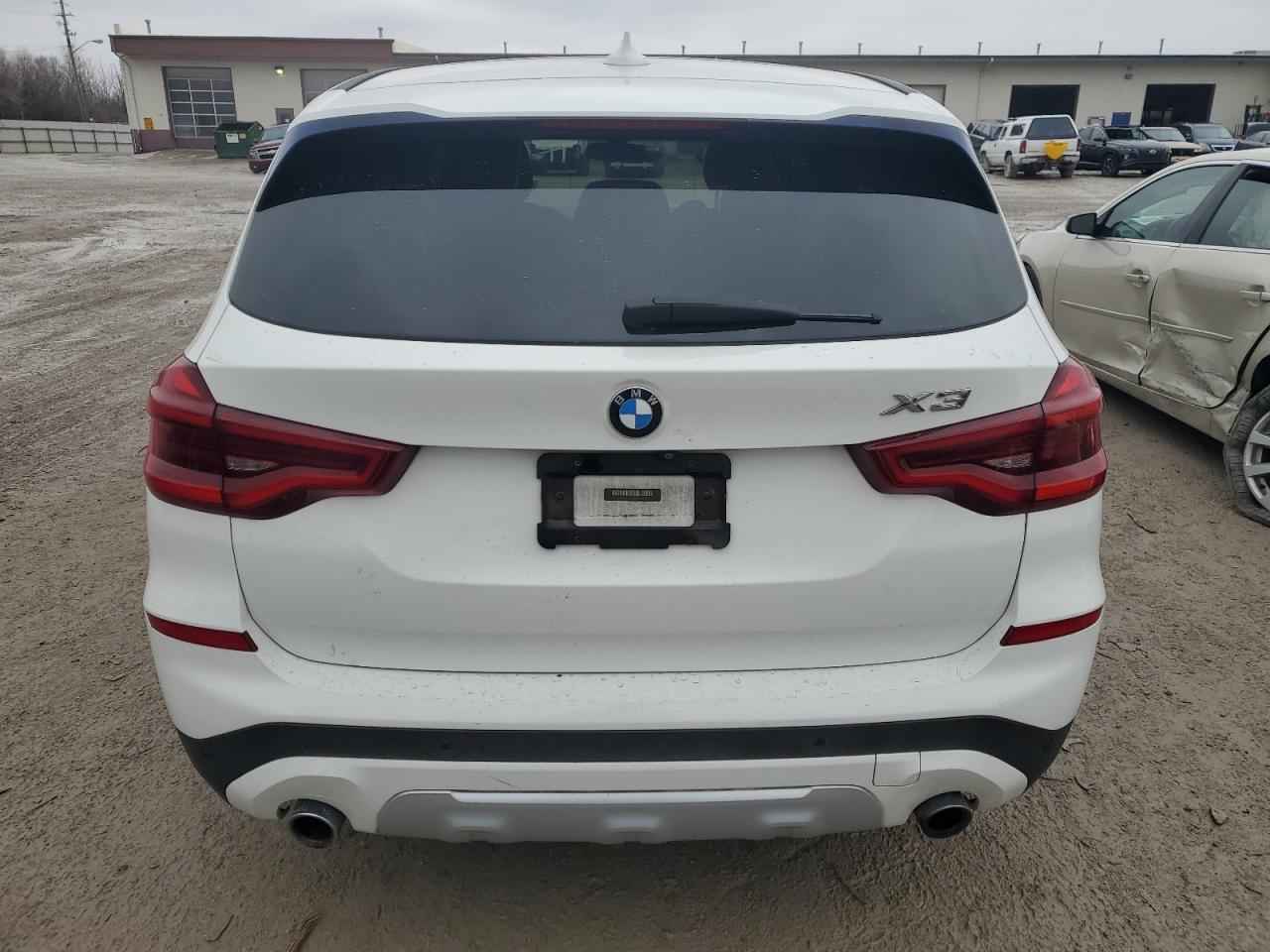 2018 BMW X3 - Image 6