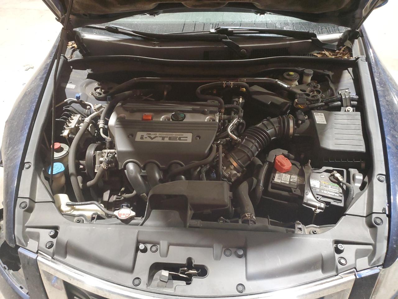2009 Honda Accord - Image 13