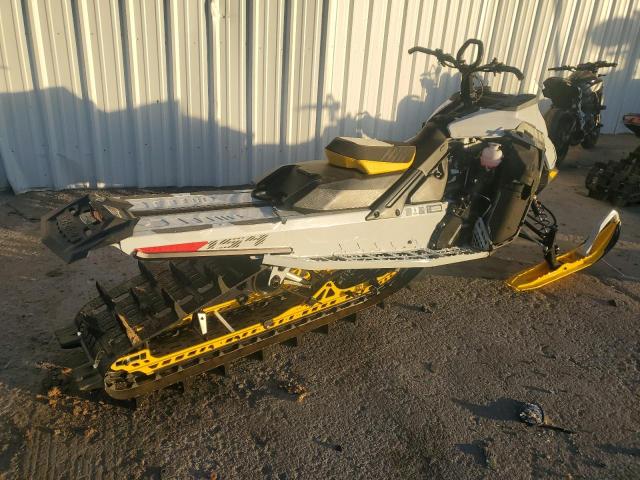 2023 SKIDOO SNOWMOBILE