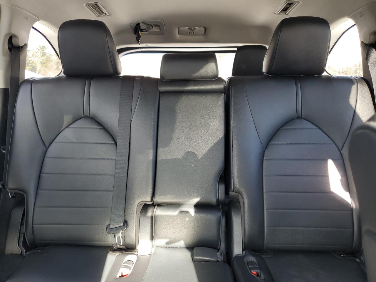 2021 Toyota Highlander - Image 10