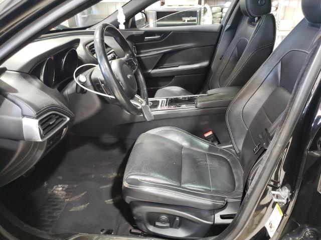  JAGUAR XE 2017 Черный