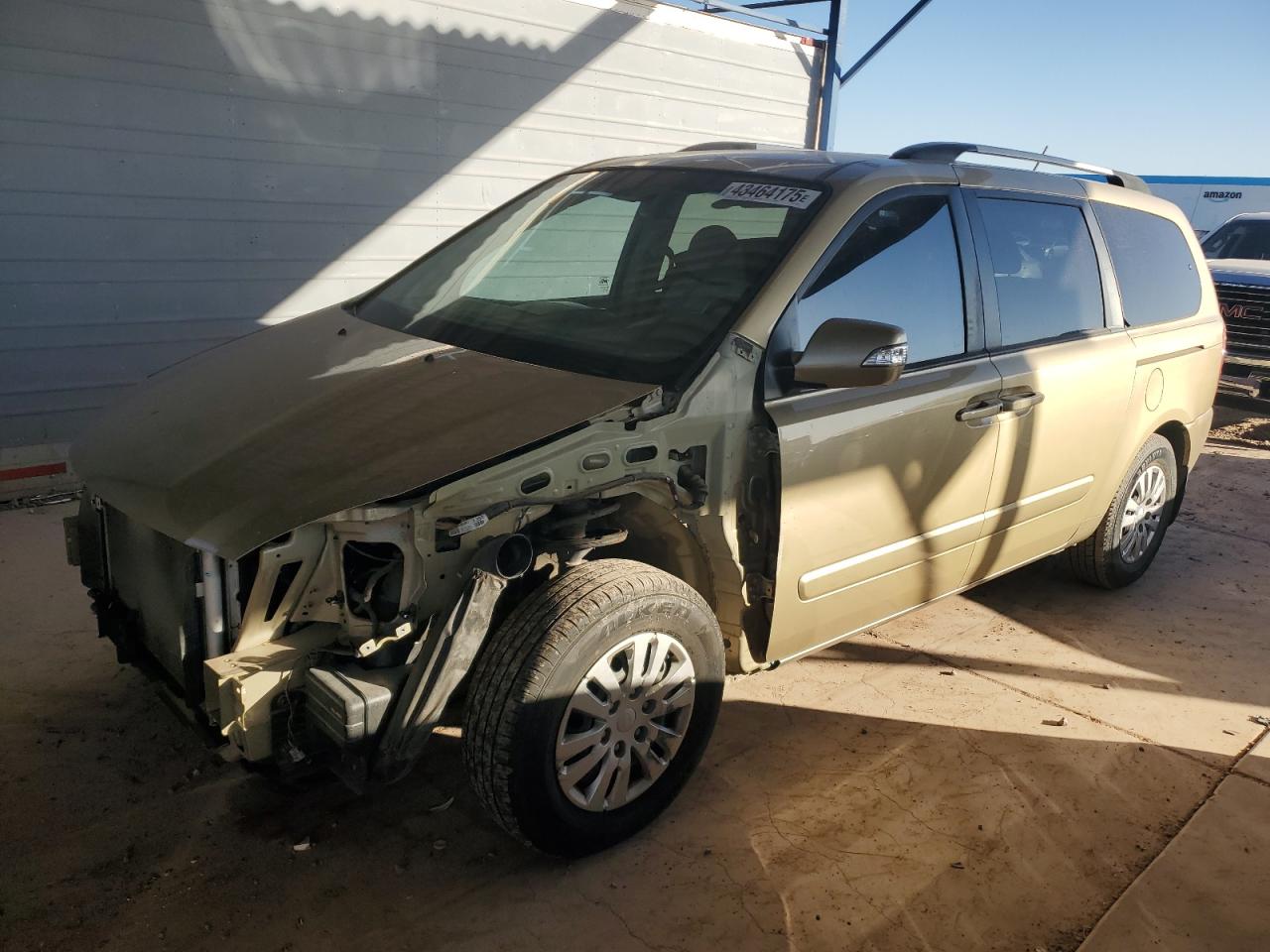2011 Kia Sedona - Image 1
