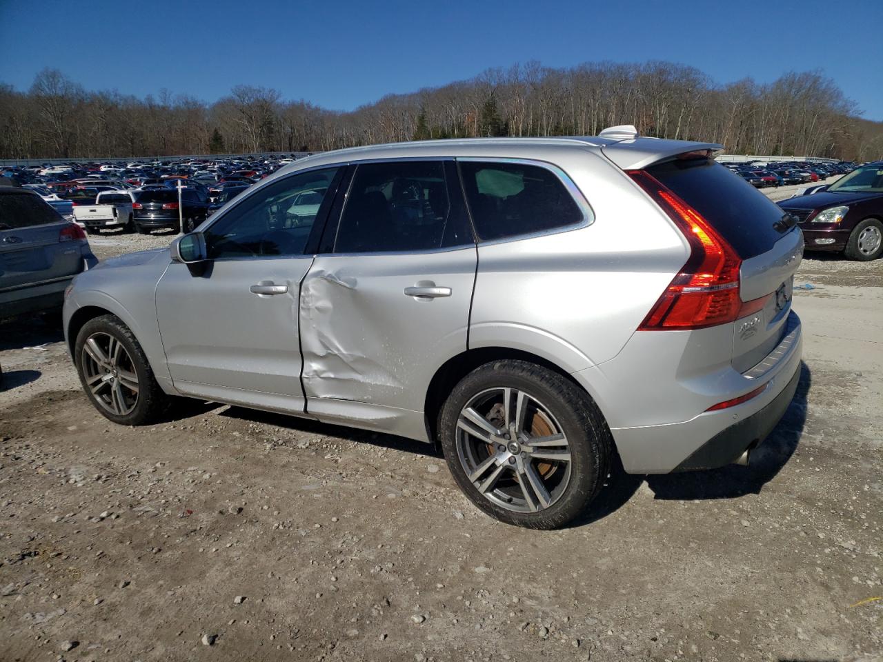 2021 Volvo XC60 - Image 2