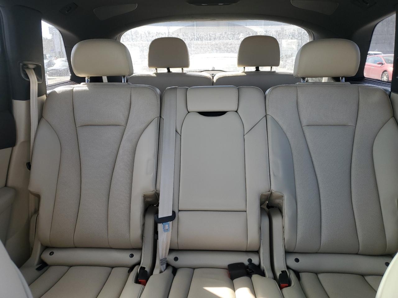 WA1VAAF72HD052984 Audi Q7 2017. Фото: 9