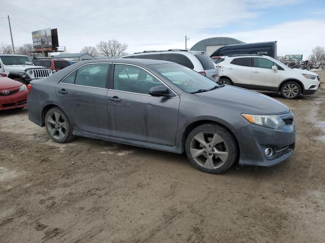 Sedans TOYOTA CAMRY 2014 Gray