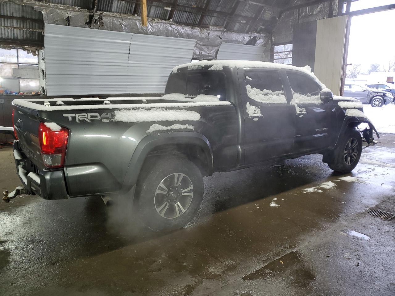 2017 Toyota Tacoma - Image 3