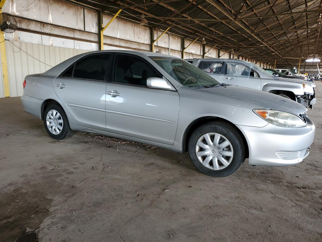 2006 Toyota Camry - Image 4