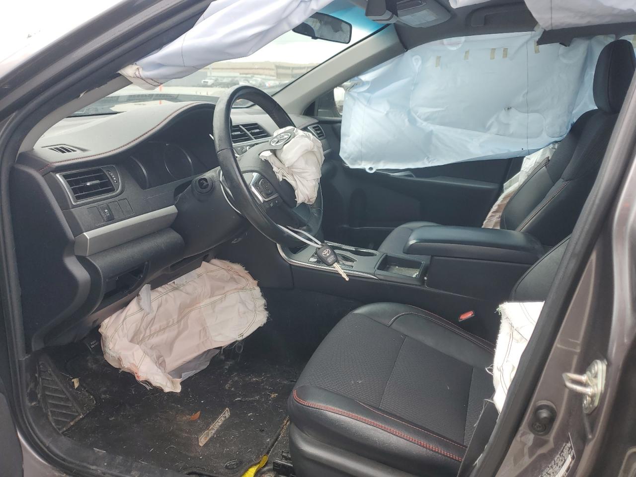 2016 Toyota Camry - Image 7