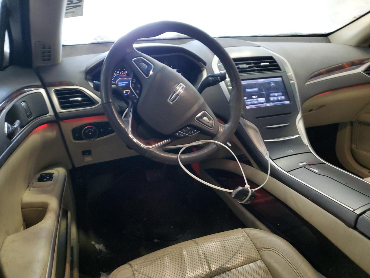 2013 Lincoln MKZ - Image 8