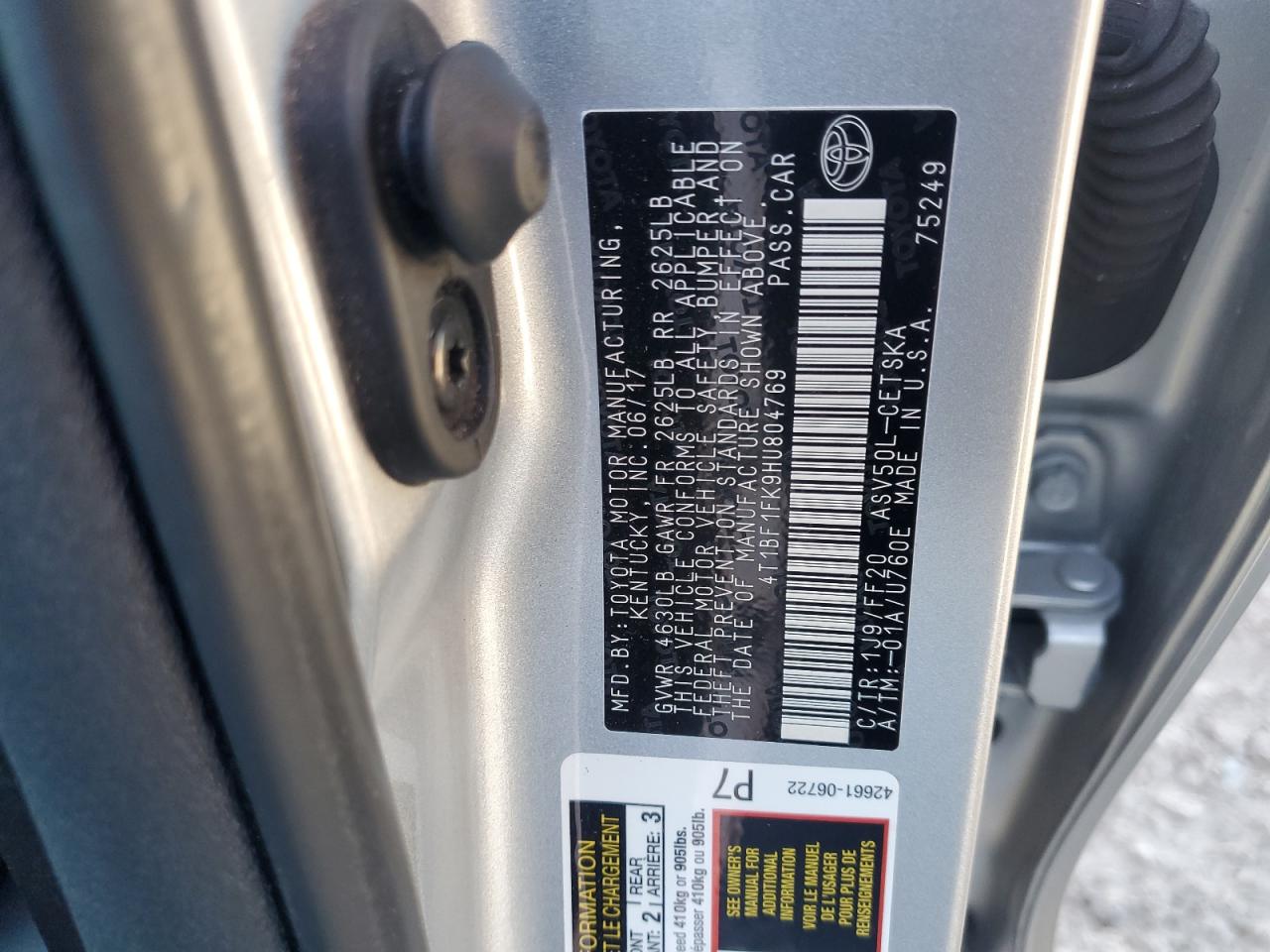 2017 Toyota Camry - Image 12