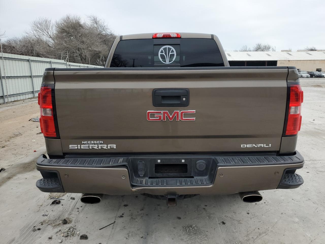 2015 GMC Sierra - Image 6