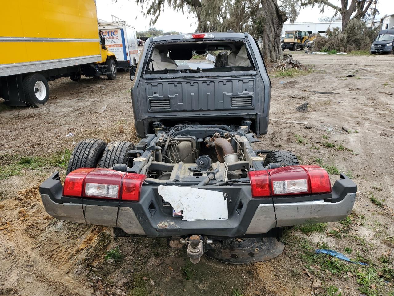 2021 Ford F350 - Image 6