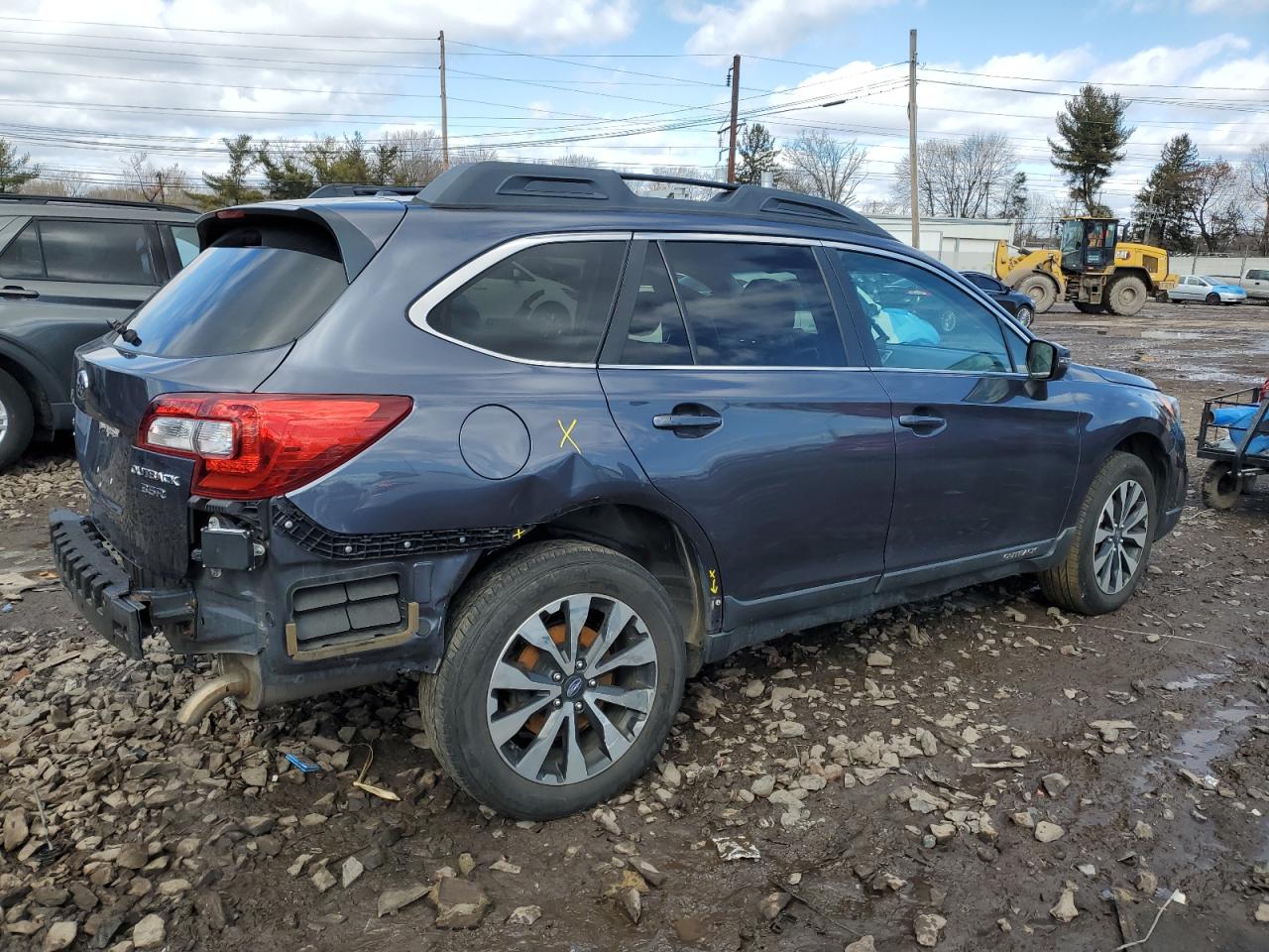 2015 Subaru Outback - Image 3