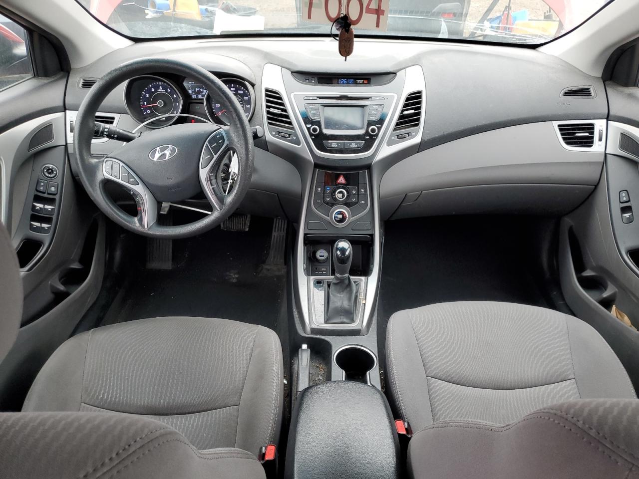 2016 Hyundai Elantra - Image 8