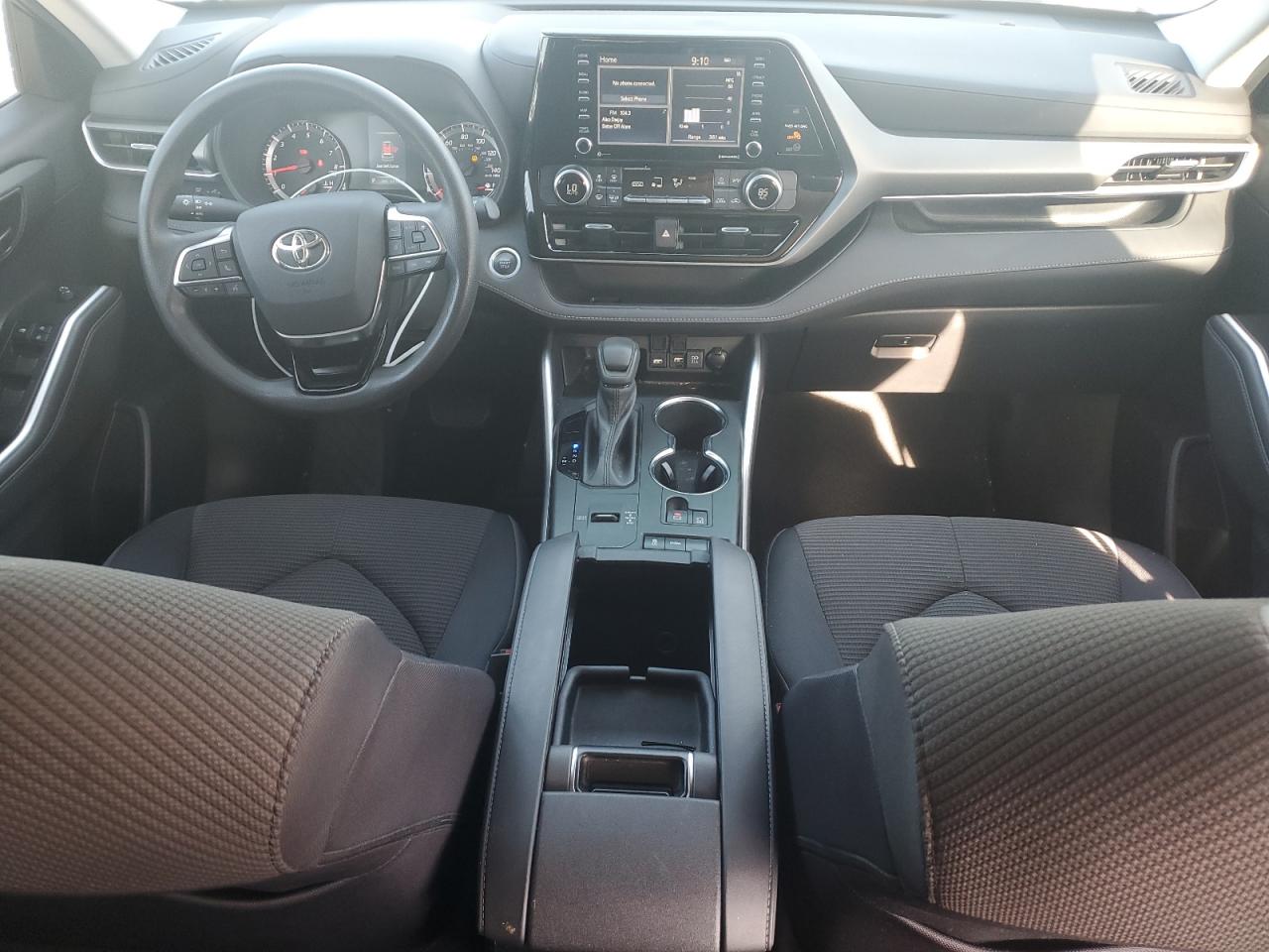 2021 Toyota Highlander - Image 8