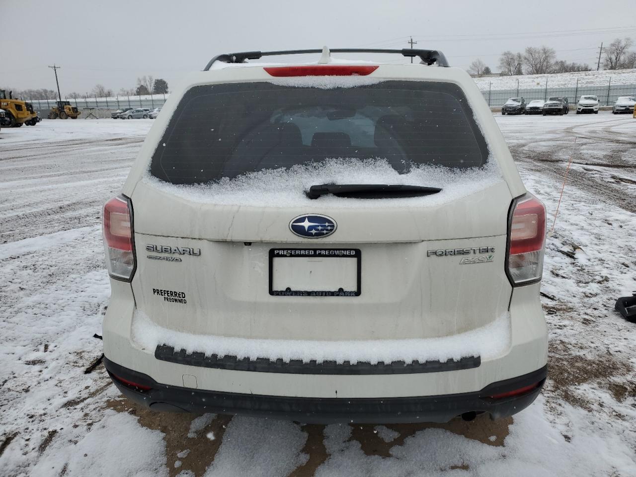 2017 Subaru Forester - Image 6