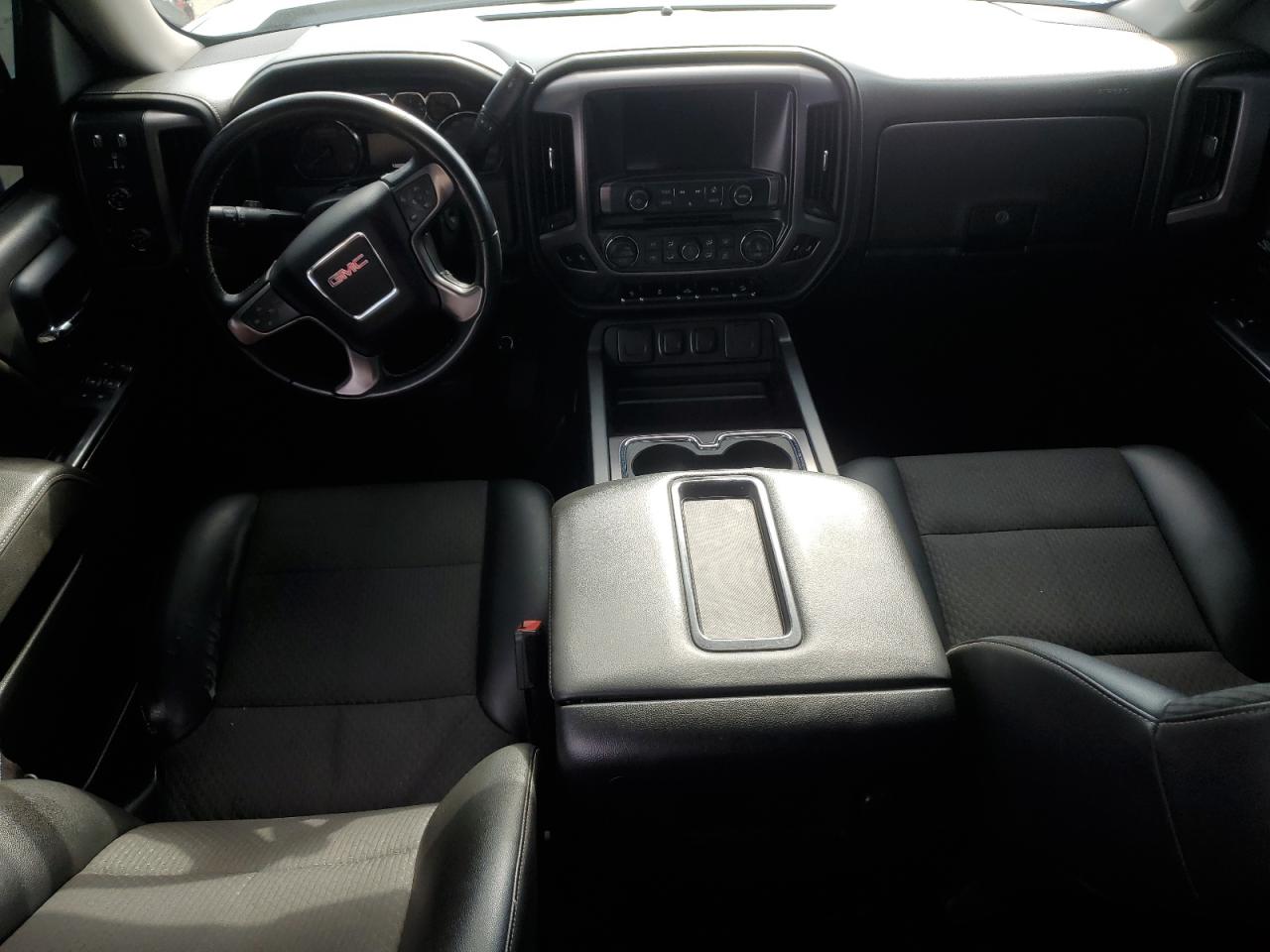 2015 GMC Sierra - Image 8