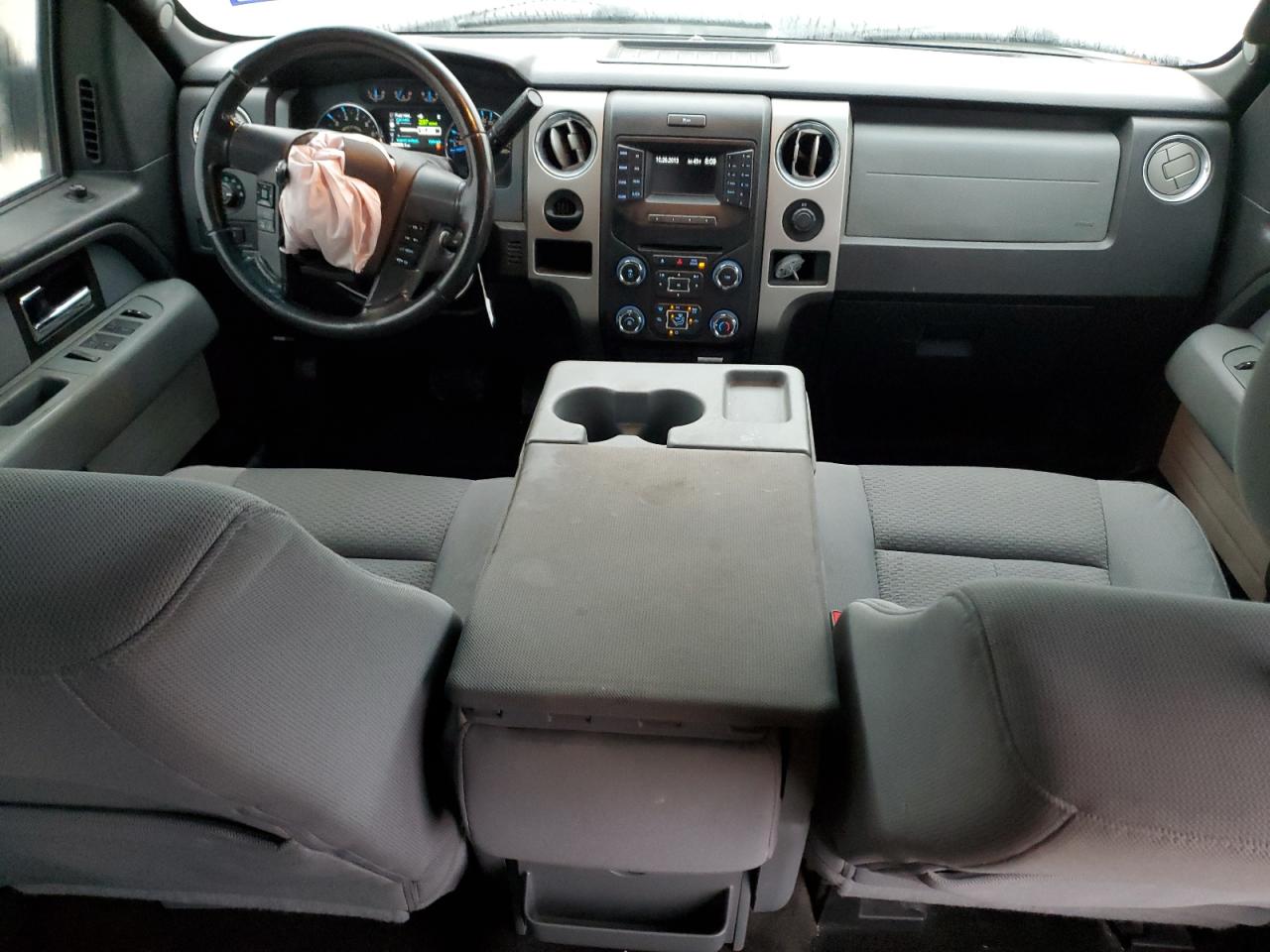 2013 Ford F-150 - Image 8