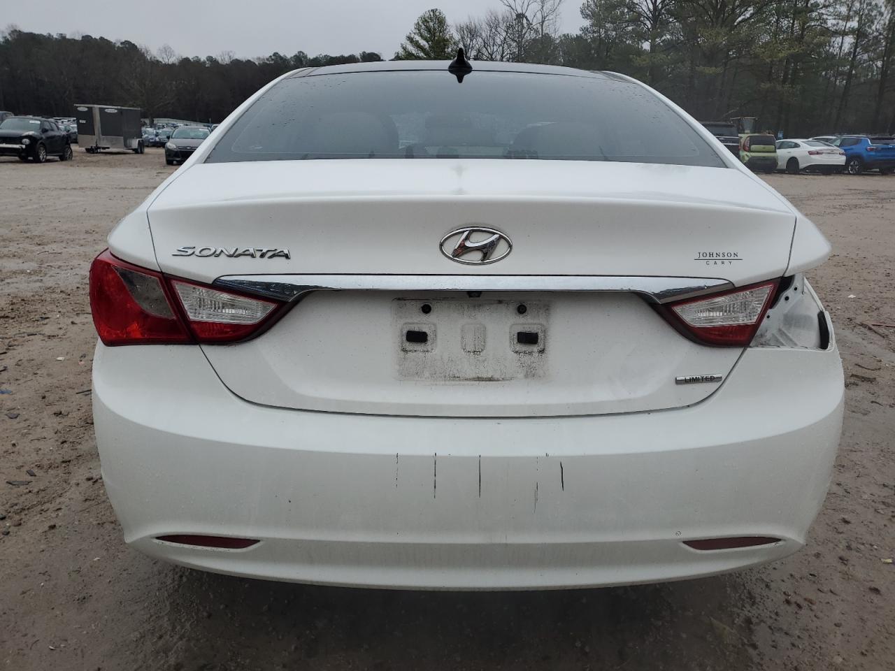 2013 Hyundai Sonata - Image 6