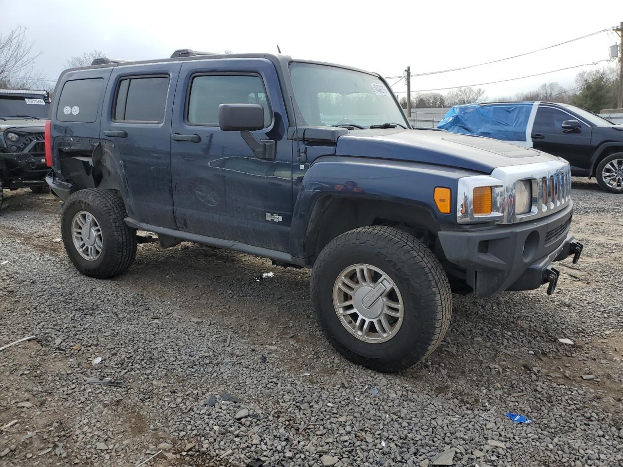 2007 Hummer H3 - Image 4