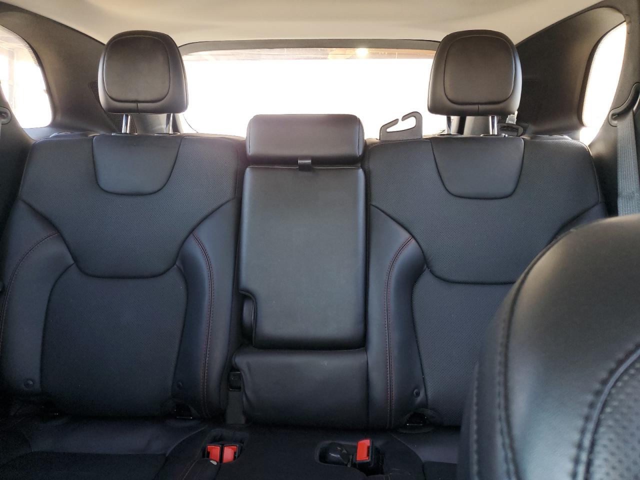 2019 Jeep Cherokee - Image 10