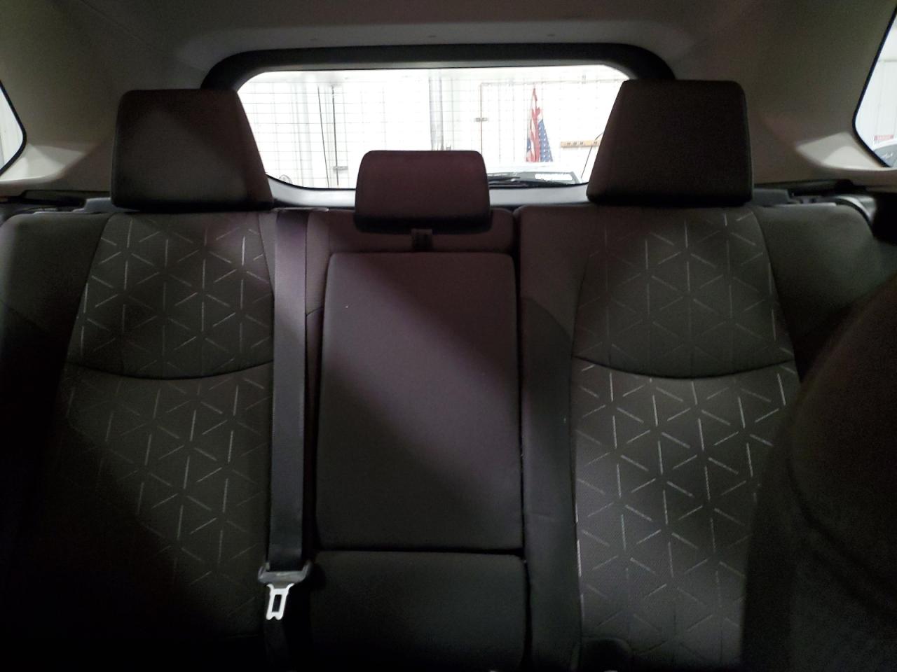 2021 Toyota RAV 4 - Image 10