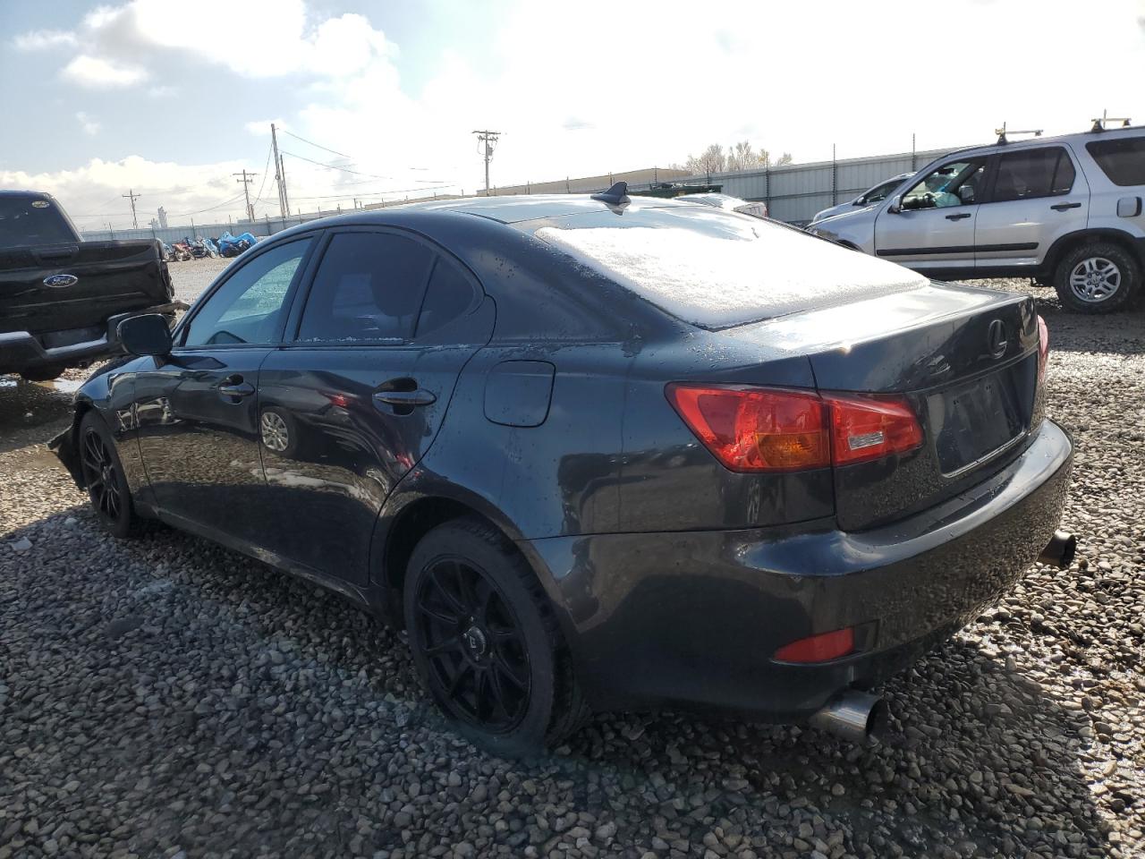 2007 Lexus IS - Image 2