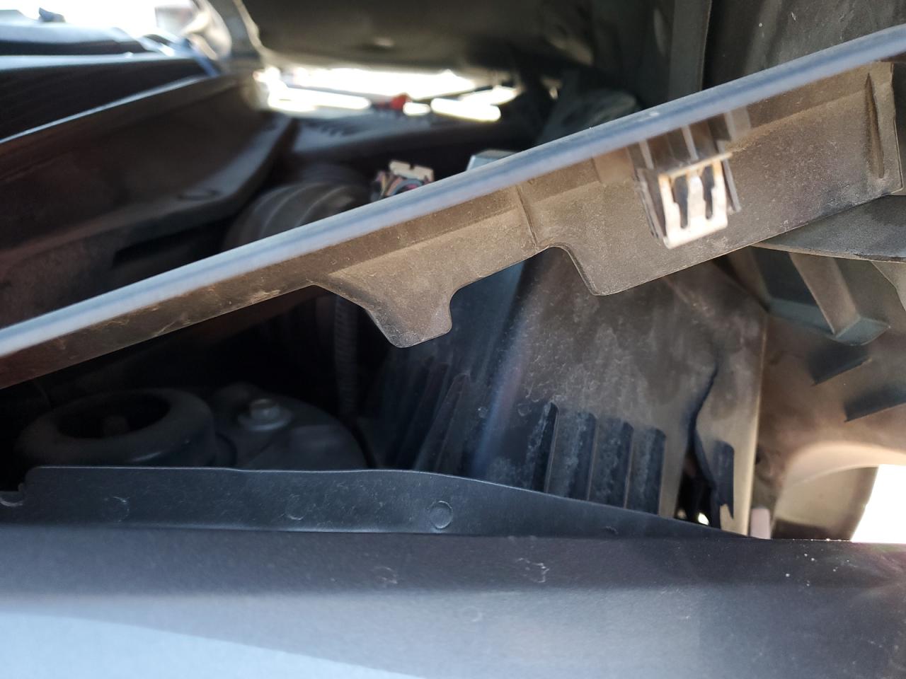 2010 GMC Terrain - Image 12