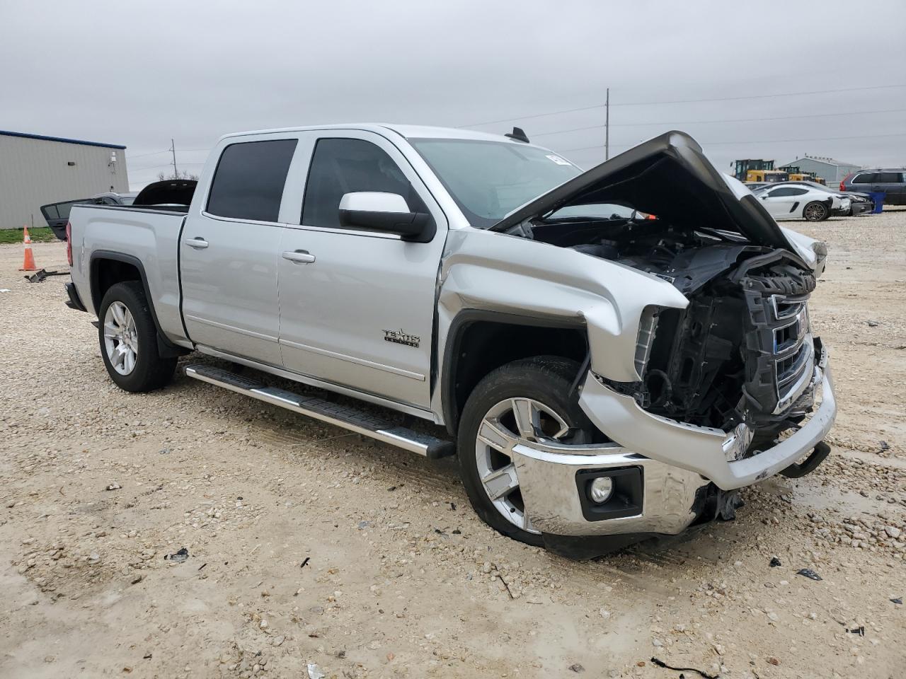 2015 GMC Sierra - Image 4