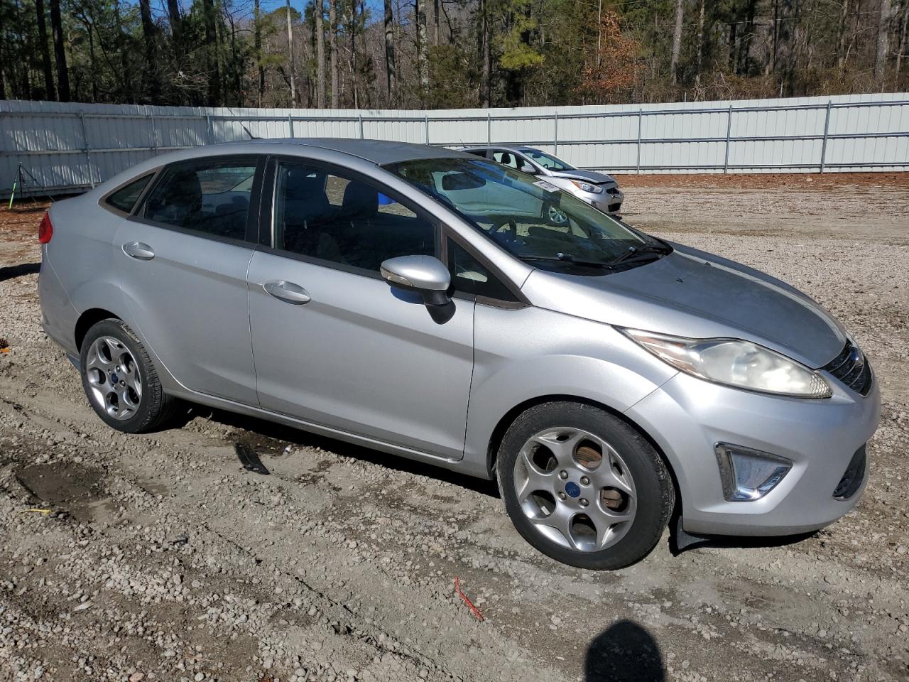 2012 Ford Fiesta - Image 4