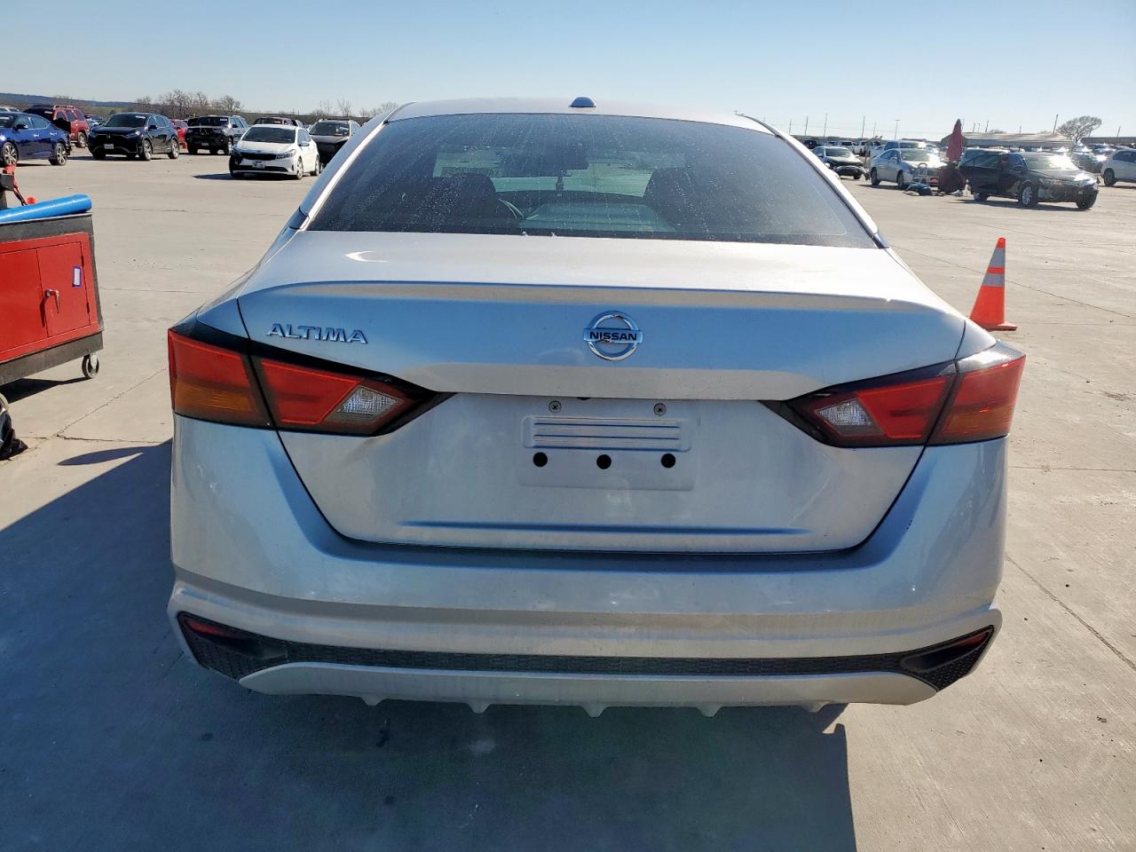 2020 Nissan Altima - Image 6