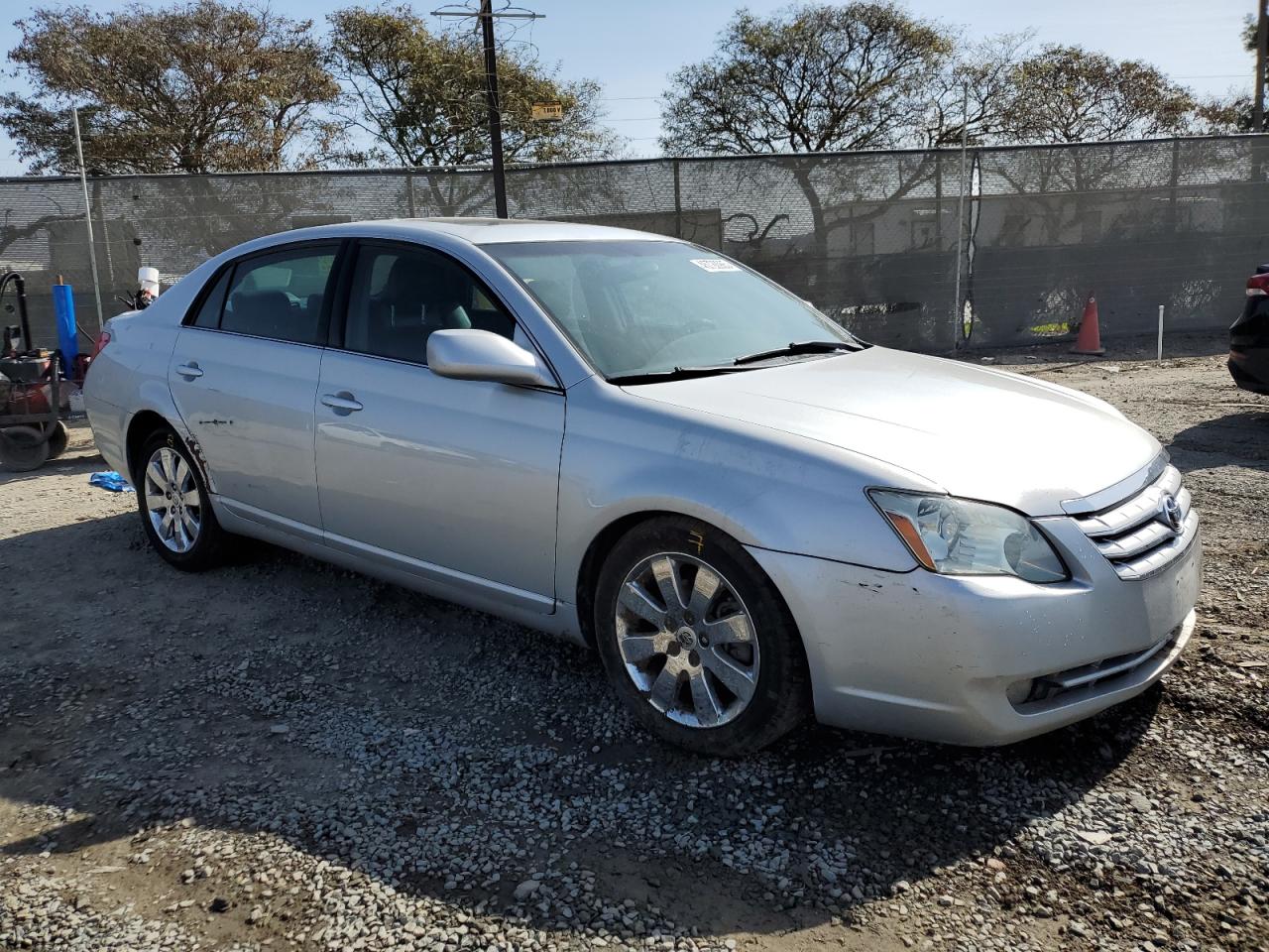 2006 Toyota Avalon - Image 4
