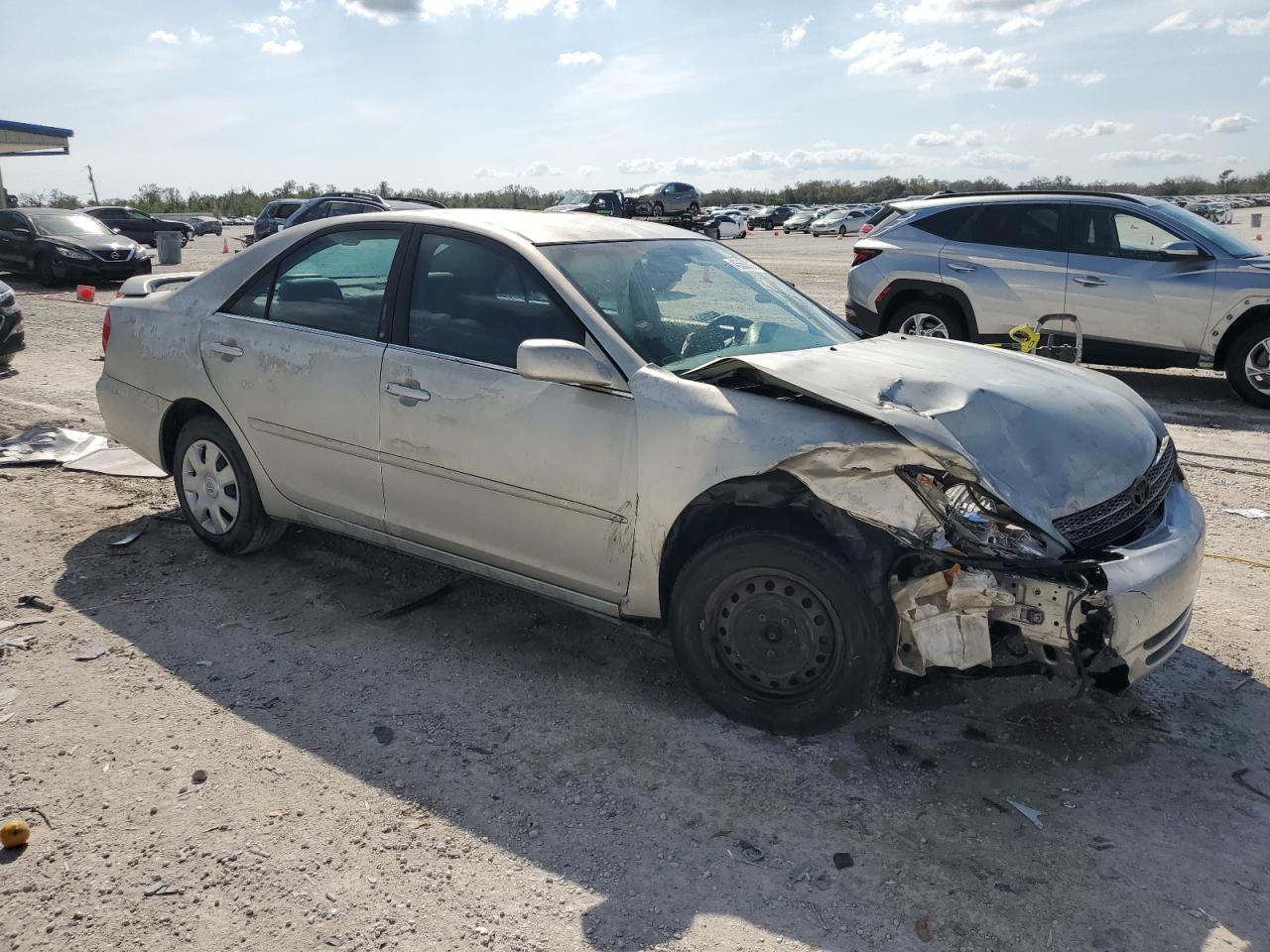 2004 Toyota Camry - Image 4