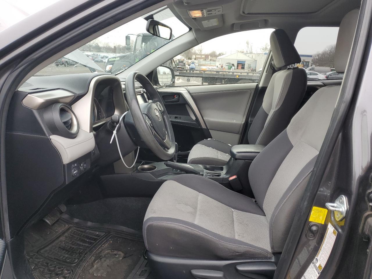 2013 Toyota RAV 4 - Image 7