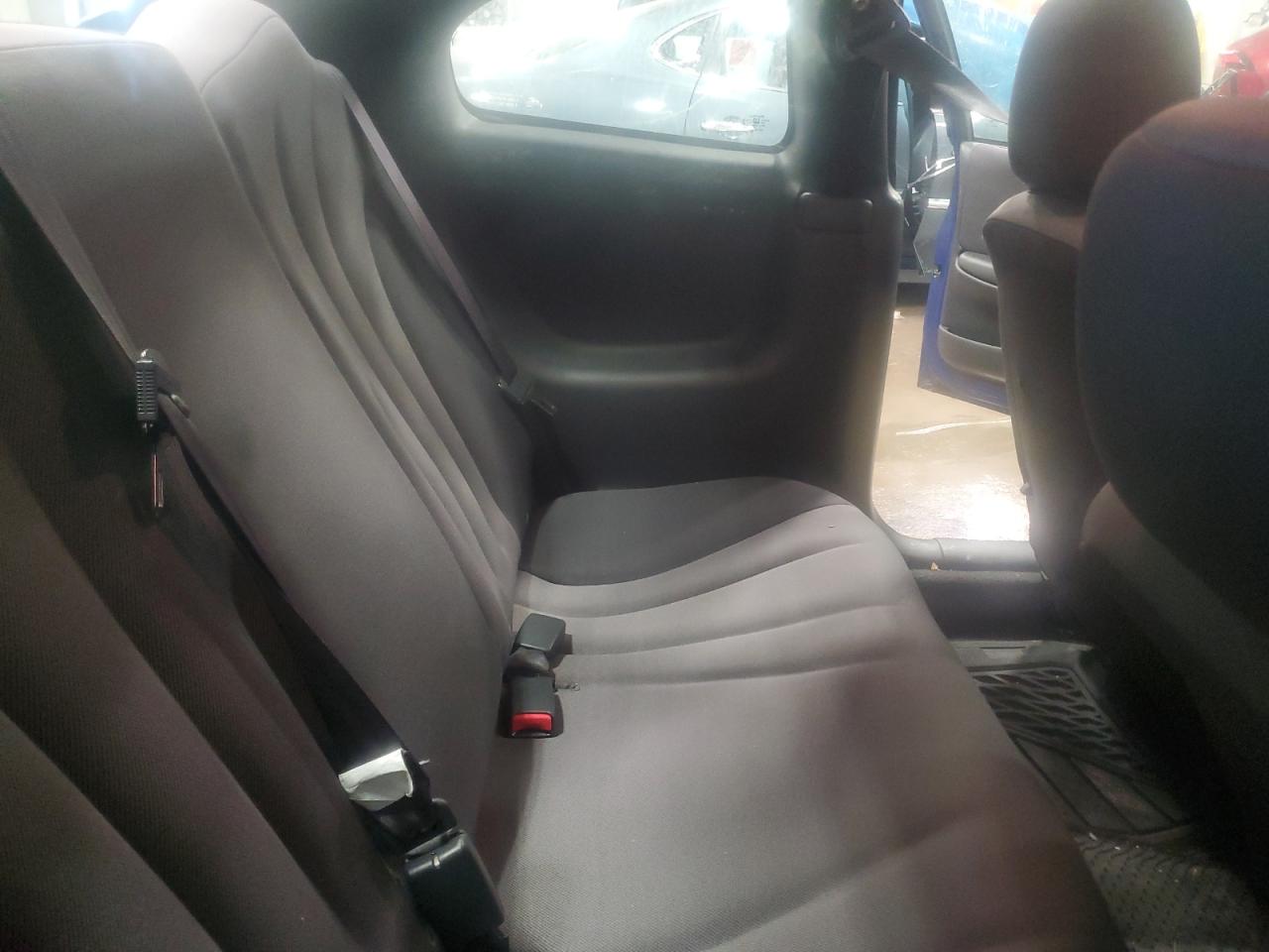 2005 Pontiac Sunfire - Image 10