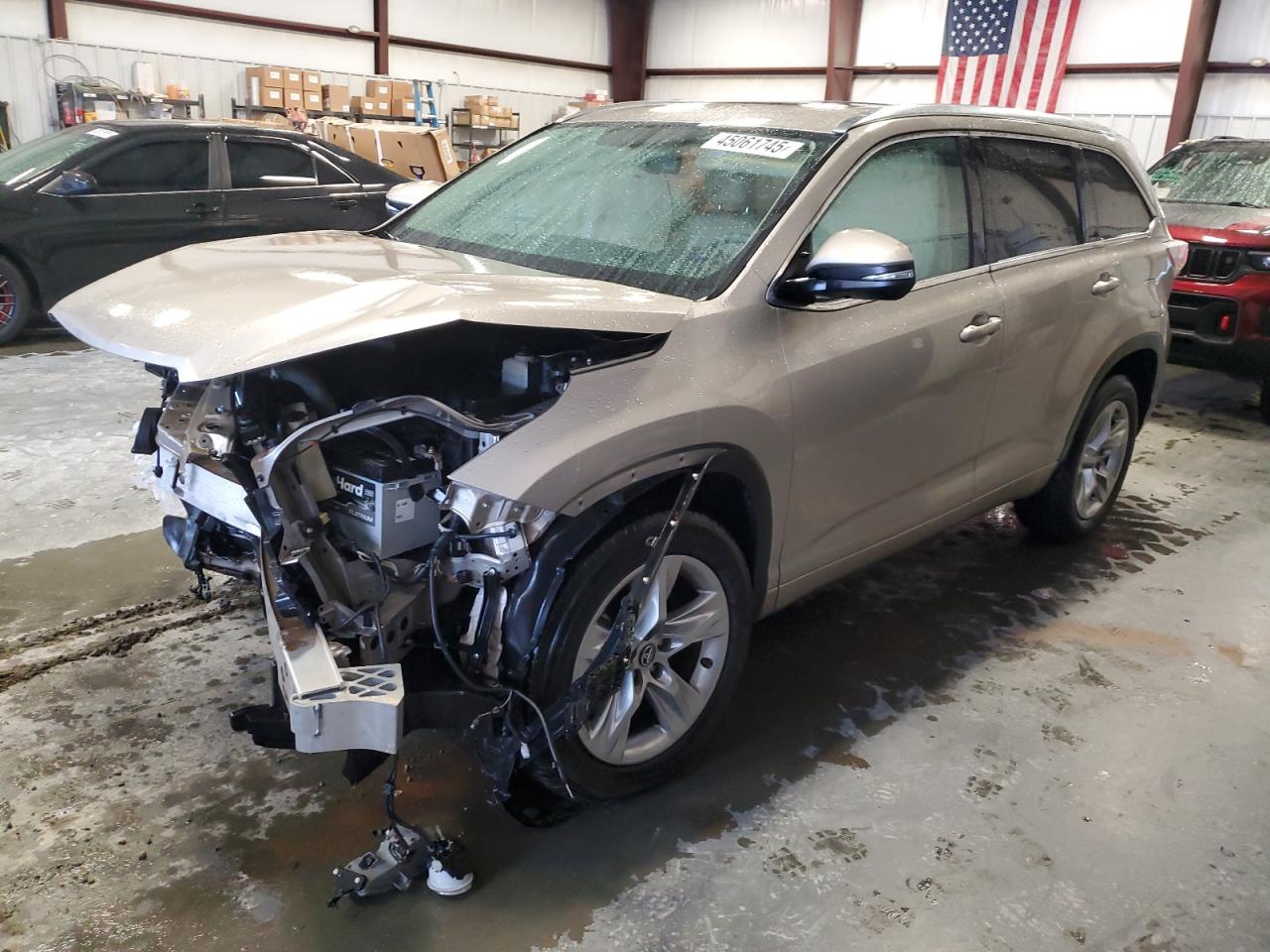 2016 Toyota Highlander - Image 1